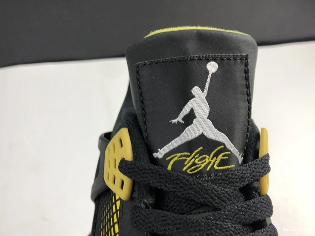 Bmlin Jordan Air 308497-008 Thunder Retro 4 0714